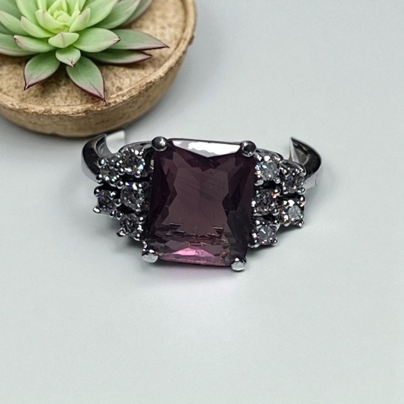 Ring Bomb Party Ring, NWOT, size 7 - Picture 3 of 6